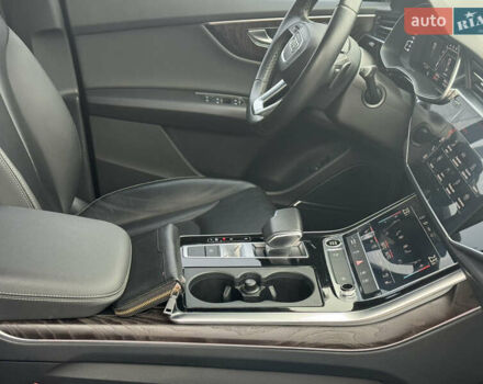 Чорний Ауді Q8, об'ємом двигуна 3 л та пробігом 36 тис. км за 55800 $, фото 22 на Automoto.ua
