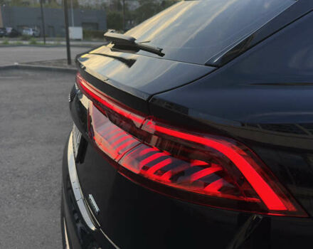 Черный Ауди Q8, объемом двигателя 2.97 л и пробегом 176 тыс. км за 69900 $, фото 7 на Automoto.ua