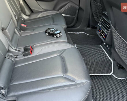 Черный Ауди Q8, объемом двигателя 3 л и пробегом 32 тыс. км за 66400 $, фото 5 на Automoto.ua