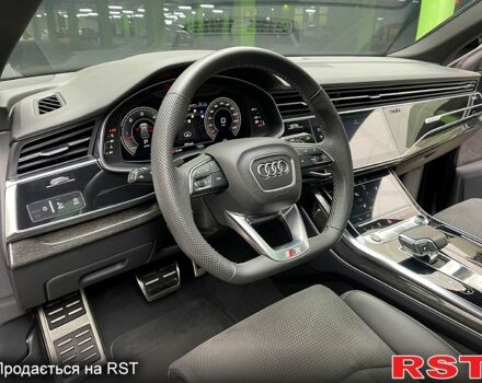 Черный Ауди Q8, объемом двигателя 3 л и пробегом 100 тыс. км за 67900 $, фото 7 на Automoto.ua