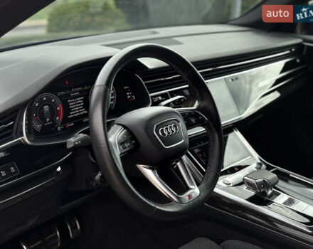 Черный Ауди Q8, объемом двигателя 2.97 л и пробегом 96 тыс. км за 65000 $, фото 25 на Automoto.ua