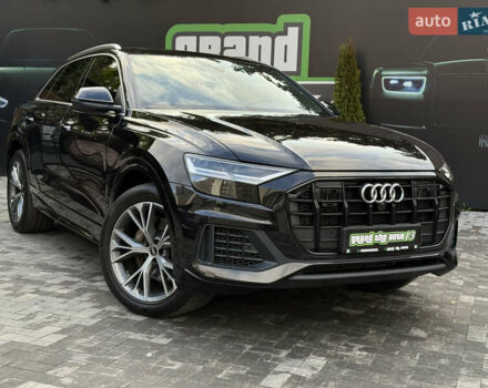 Ауді Q8 2021 у Києві на Automoto.ua Чорний Ауді Q8, об'ємом двигуна 2.97 л та пробігом 89 тис. км за 63990 $, фото 12 на Automoto.ua