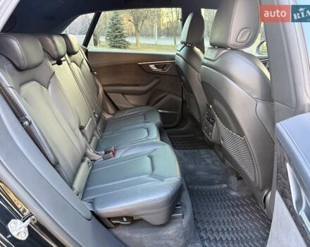 Черный Ауди Q8, объемом двигателя 2.97 л и пробегом 161 тыс. км за 58300 $, фото 26 на Automoto.ua