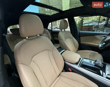 Ауді Q8 2021 у Києві на Automoto.ua Чорний Ауді Q8, об'ємом двигуна 2.97 л та пробігом 89 тис. км за 63990 $, фото 40 на Automoto.ua