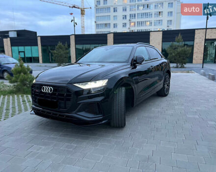 Черный Ауди Q8, объемом двигателя 3 л и пробегом 35 тыс. км за 58499 $, фото 3 на Automoto.ua