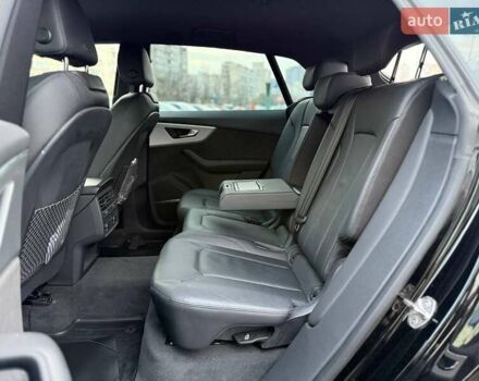 Чорний Ауді Q8, об'ємом двигуна 2.97 л та пробігом 60 тис. км за 70990 $, фото 12 на Automoto.ua