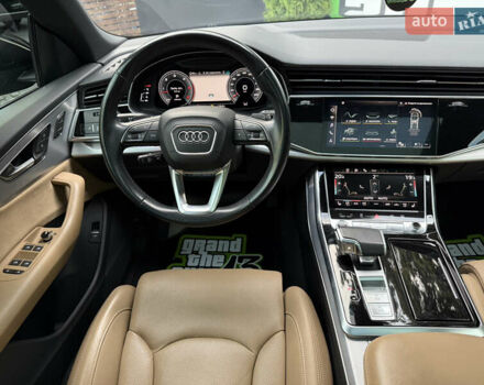 Ауді Q8 2021 у Києві на Automoto.ua Чорний Ауді Q8, об'ємом двигуна 2.97 л та пробігом 89 тис. км за 63990 $, фото 26 на Automoto.ua