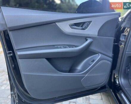 Черный Ауди Q8, объемом двигателя 2.97 л и пробегом 36 тыс. км за 64800 $, фото 22 на Automoto.ua