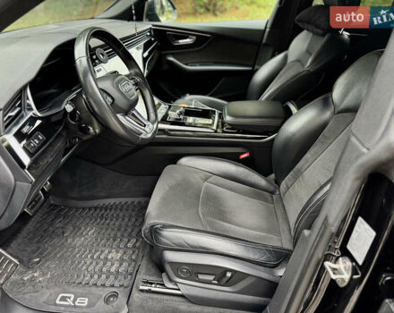 Чорний Ауді Q8, об'ємом двигуна 2.97 л та пробігом 172 тис. км за 55500 $, фото 22 на Automoto.ua