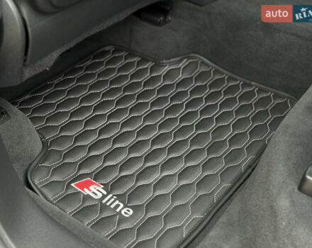 Черный Ауди Q8, объемом двигателя 2.97 л и пробегом 96 тыс. км за 65000 $, фото 30 на Automoto.ua