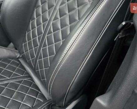 Черный Ауди Q8, объемом двигателя 2.97 л и пробегом 141 тыс. км за 67900 $, фото 16 на Automoto.ua