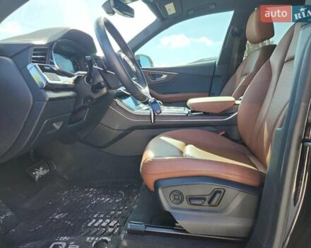 Чорний Ауді Q8, об'ємом двигуна 3 л та пробігом 45 тис. км за 27500 $, фото 6 на Automoto.ua