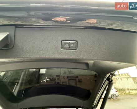 Черный Ауди Q8, объемом двигателя 3 л и пробегом 132 тыс. км за 56500 $, фото 47 на Automoto.ua