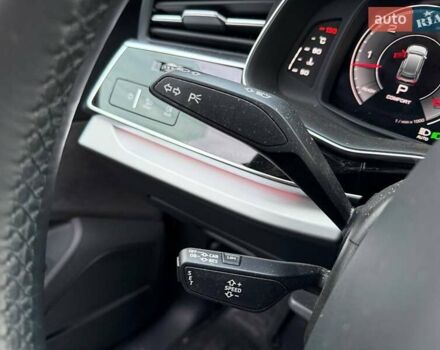 Чорний Ауді Q8, об'ємом двигуна 2.97 л та пробігом 60 тис. км за 70990 $, фото 20 на Automoto.ua