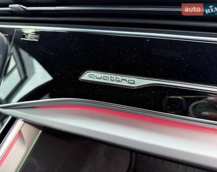Чорний Ауді Q8, об'ємом двигуна 2.97 л та пробігом 60 тис. км за 70990 $, фото 15 на Automoto.ua