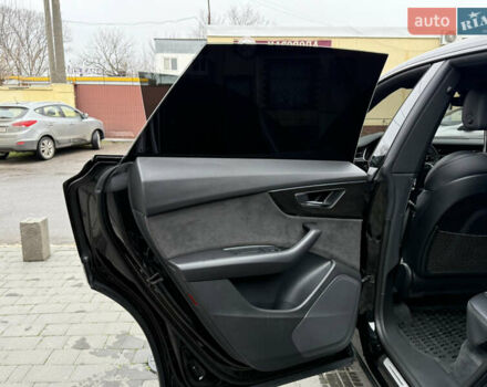 Черный Ауди Q8, объемом двигателя 3 л и пробегом 132 тыс. км за 56500 $, фото 36 на Automoto.ua