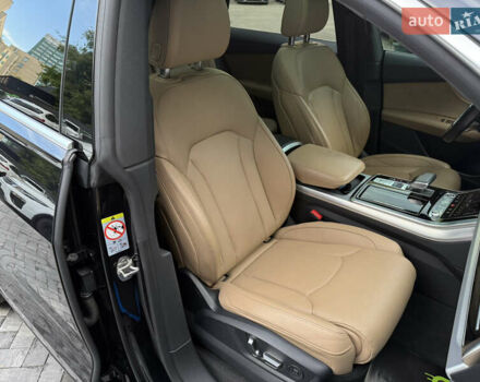 Ауді Q8 2021 у Києві на Automoto.ua Чорний Ауді Q8, об'ємом двигуна 2.97 л та пробігом 89 тис. км за 63990 $, фото 39 на Automoto.ua