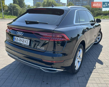 Черный Ауди Q8, объемом двигателя 3 л и пробегом 72 тыс. км за 69000 $, фото 4 на Automoto.ua
