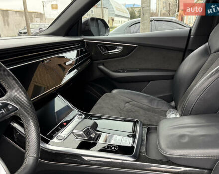 Черный Ауди Q8, объемом двигателя 3 л и пробегом 132 тыс. км за 56500 $, фото 43 на Automoto.ua