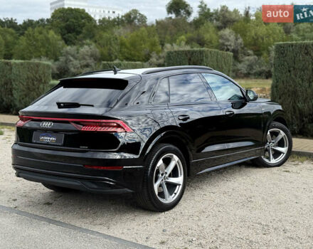 Черный Ауди Q8, объемом двигателя 2.97 л и пробегом 96 тыс. км за 65000 $, фото 6 на Automoto.ua