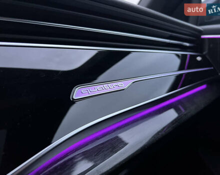 Черный Ауди Q8, объемом двигателя 3 л и пробегом 35 тыс. км за 58499 $, фото 31 на Automoto.ua