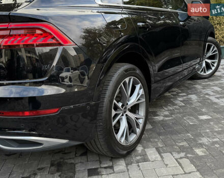 Ауді Q8 2021 у Києві на Automoto.ua Чорний Ауді Q8, об'ємом двигуна 2.97 л та пробігом 89 тис. км за 63990 $, фото 68 на Automoto.ua