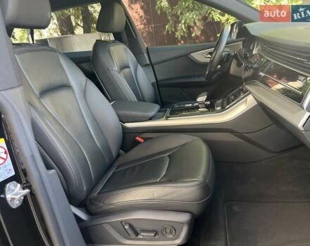 Черный Ауди Q8, объемом двигателя 2.97 л и пробегом 36 тыс. км за 64800 $, фото 43 на Automoto.ua