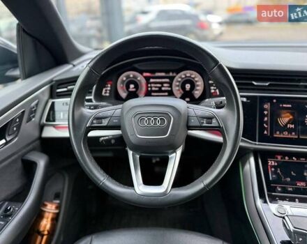 Чорний Ауді Q8, об'ємом двигуна 2.97 л та пробігом 60 тис. км за 70990 $, фото 19 на Automoto.ua