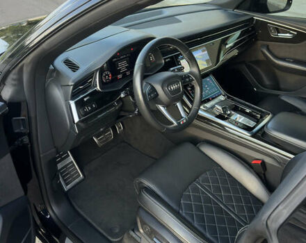 Черный Ауди Q8, объемом двигателя 2.97 л и пробегом 176 тыс. км за 69900 $, фото 16 на Automoto.ua