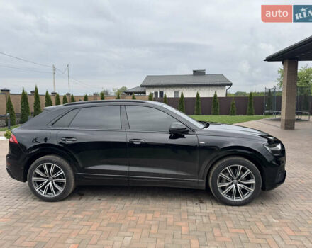 Ауді Q8 2021 у Сумах на Automoto.ua Чорний Ауді Q8, об'ємом двигуна 2.97 л та пробігом 75 тис. км за 69999 $, фото 1 на Automoto.ua