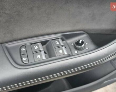 Черный Ауди Q8, объемом двигателя 2.97 л и пробегом 141 тыс. км за 67900 $, фото 23 на Automoto.ua