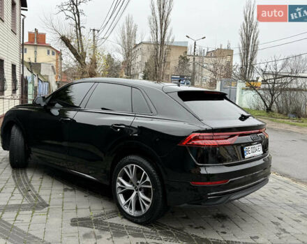 Черный Ауди Q8, объемом двигателя 3 л и пробегом 132 тыс. км за 56500 $, фото 6 на Automoto.ua