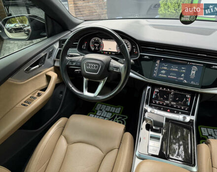Ауді Q8 2021 у Києві на Automoto.ua Чорний Ауді Q8, об'ємом двигуна 2.97 л та пробігом 89 тис. км за 63990 $, фото 20 на Automoto.ua