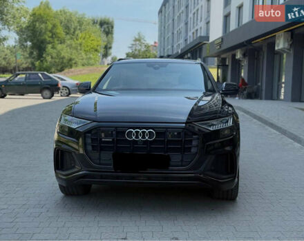Чорний Ауді Q8, об'ємом двигуна 2.97 л та пробігом 170 тис. км за 57500 $, фото 1 на Automoto.ua