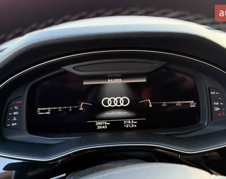 Черный Ауди Q8, объемом двигателя 3 л и пробегом 32 тыс. км за 66400 $, фото 20 на Automoto.ua