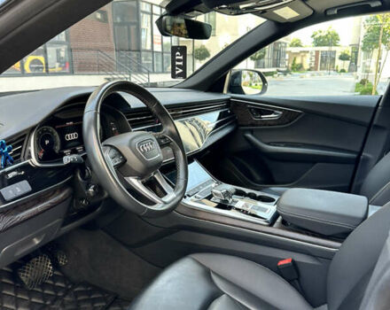 Черный Ауди Q8, объемом двигателя 3 л и пробегом 98 тыс. км за 57000 $, фото 19 на Automoto.ua