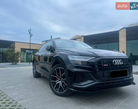 Черный Ауди Q8, объемом двигателя 3 л и пробегом 35 тыс. км за 58499 $, фото 2 на Automoto.ua