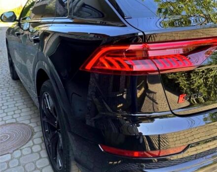 Черный Ауди Q8, объемом двигателя 4 л и пробегом 103 тыс. км за 78399 $, фото 5 на Automoto.ua