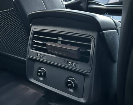 Черный Ауди Q8, объемом двигателя 2.97 л и пробегом 34 тыс. км за 85500 $, фото 26 на Automoto.ua