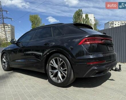 Черный Ауди Q8, объемом двигателя 2.97 л и пробегом 82 тыс. км за 71000 $, фото 19 на Automoto.ua