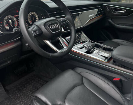 Чорний Ауді Q8, об'ємом двигуна 3 л та пробігом 75 тис. км за 73399 $, фото 14 на Automoto.ua