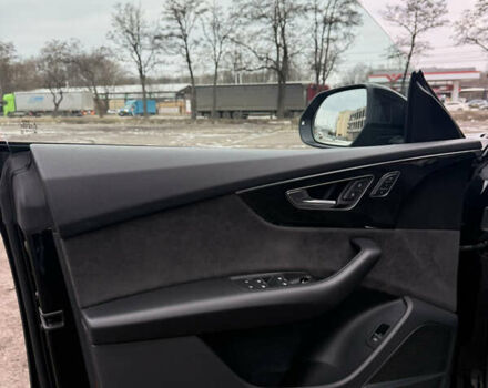Черный Ауди Q8, объемом двигателя 2.97 л и пробегом 97 тыс. км за 73000 $, фото 9 на Automoto.ua