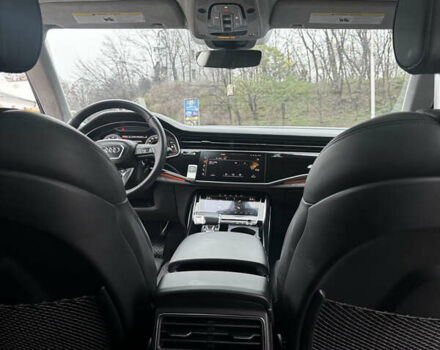 Чорний Ауді Q8, об'ємом двигуна 3 л та пробігом 75 тис. км за 73399 $, фото 18 на Automoto.ua