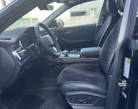 Чорний Ауді Q8, об'ємом двигуна 3 л та пробігом 42 тис. км за 63500 $, фото 12 на Automoto.ua