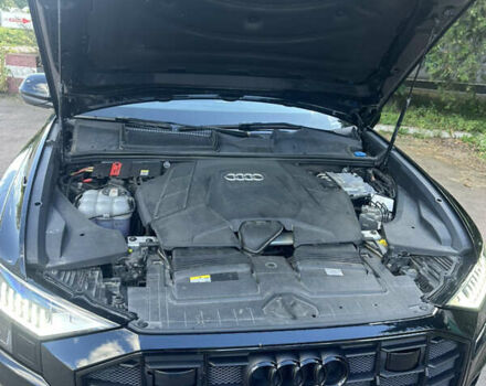 Чорний Ауді Q8, об'ємом двигуна 3 л та пробігом 42 тис. км за 63500 $, фото 18 на Automoto.ua