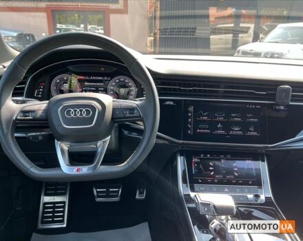 Черный Ауди Q8, объемом двигателя 3 л и пробегом 39 тыс. км за 81000 $, фото 18 на Automoto.ua