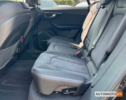 Черный Ауди Q8, объемом двигателя 3 л и пробегом 39 тыс. км за 81000 $, фото 19 на Automoto.ua