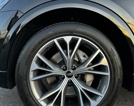 Черный Ауди Q8, объемом двигателя 2.97 л и пробегом 34 тыс. км за 85500 $, фото 12 на Automoto.ua