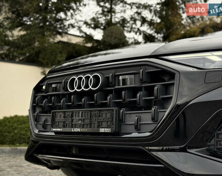 Черный Ауди Q8, объемом двигателя 2.97 л и пробегом 38 тыс. км за 87900 $, фото 7 на Automoto.ua