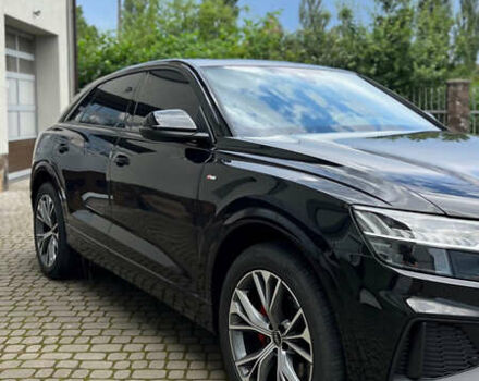 Чорний Ауді Q8, об'ємом двигуна 3 л та пробігом 10 тис. км за 102999 $, фото 16 на Automoto.ua